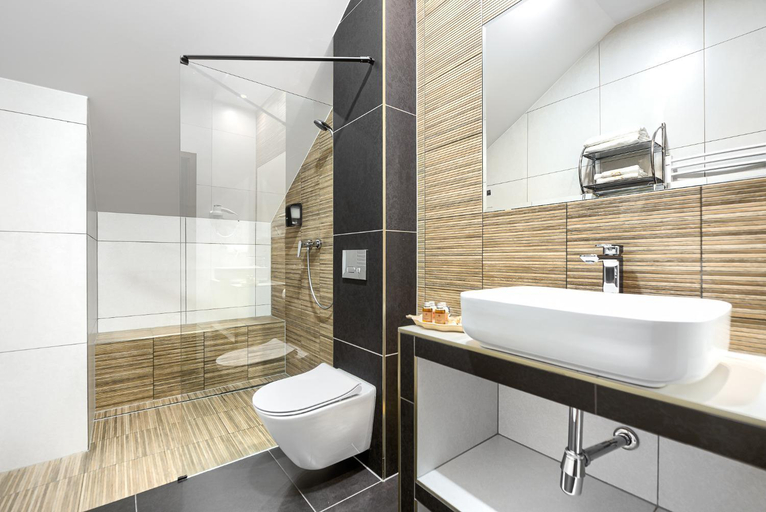Bathroom 3, Weranda Apartments, Stargard