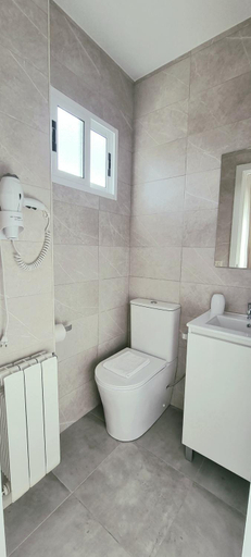 Bathroom 4, Pension San Anton, Pontevedra