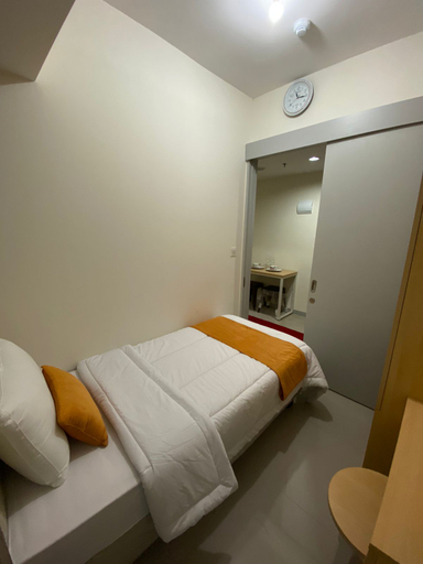 Bedroom 2, Osaka Riverview Apartment PIK2 by Panda Traveling, Tangerang