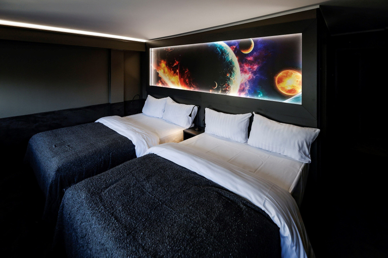 Bedroom 3, Sleephotels Cosmos, Hamburg