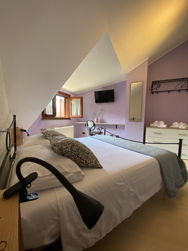 Bedroom 2, Demetra Residence, Enna