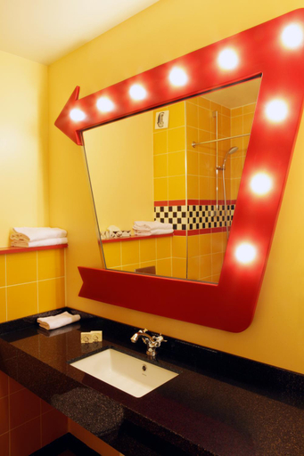 Bathroom 3, Disney's Hotel Santa Fe®, Seine-et-Marne