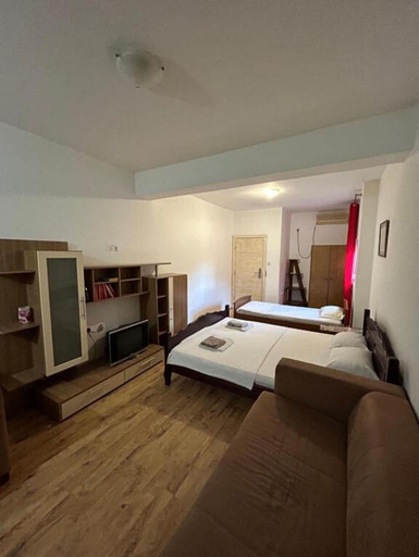 Others 5, Club Neni Hotel Kotor