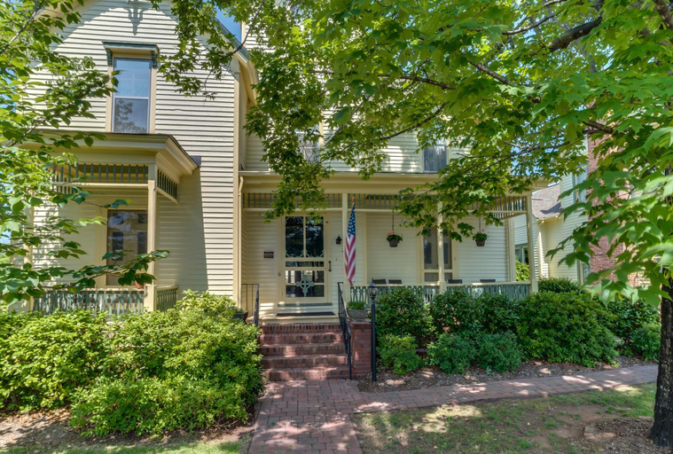 Others 5, Carrier Houses Bed and Breakfast, Rutherford