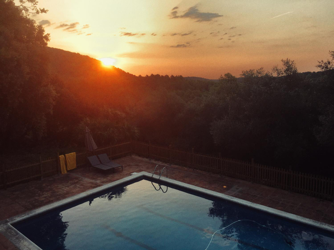 Sport & Beauty 2, Masia Can Pou, Girona