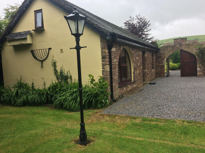 Others 4, Broadford Nursery and Garden Centre -Walkers Lodge