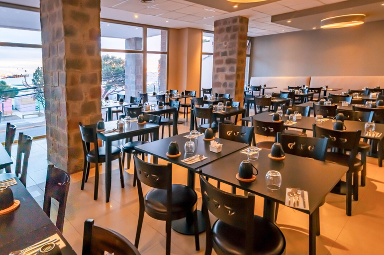 Food & Drinks 5, Yene Hue, Biedma