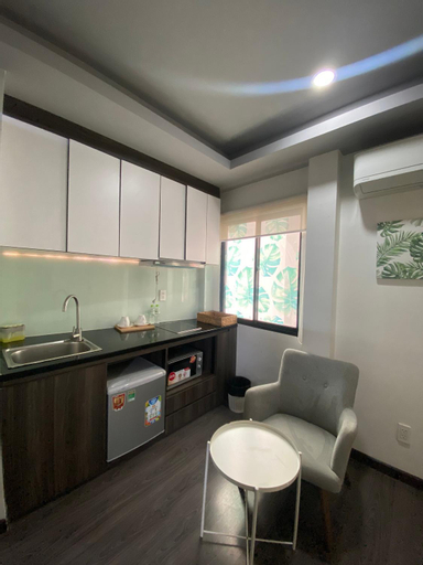 Dining Room 7