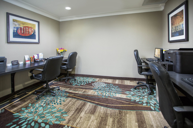 Business Facilities 1, Staybridge Suites AUGUSTA, Richmond