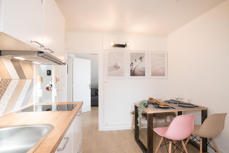 Kitchen 3, Auguste, La Romaine et My Cesar - Location Saverne, Bas-Rhin