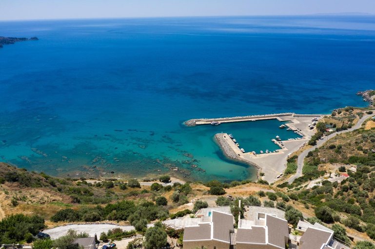 Others 3, Pyrgos Exclusive , Sea View & Private Pool, Crete