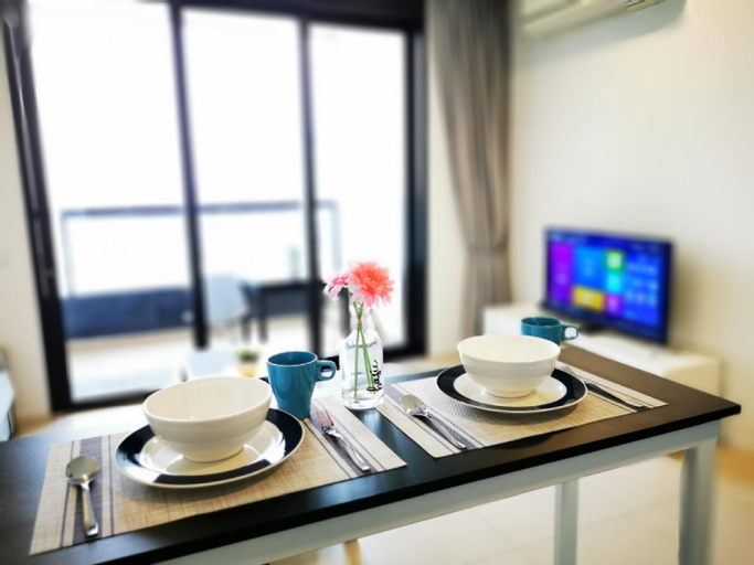 Dining Room 14