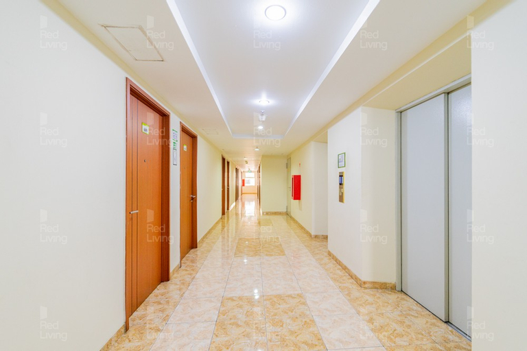 2, RedLiving Apartemen Margonda Residence 5 - Si Boy, Depok