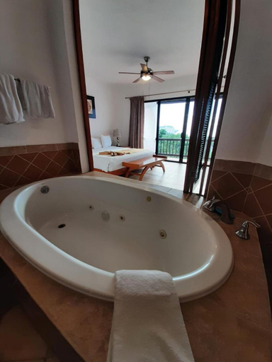 Bathroom 4, Villas Mayaluum Cozumel, Cozumel
