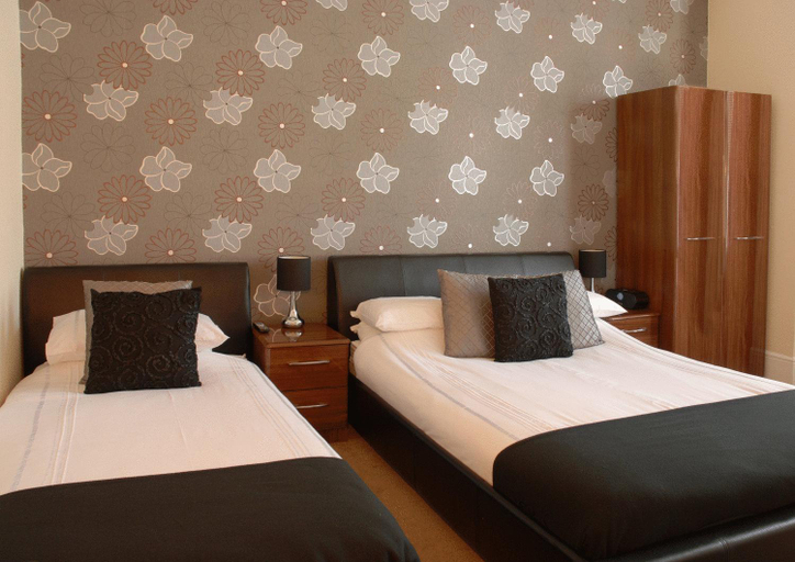 Bedroom 2, Senlac Guesthouse, East Sussex