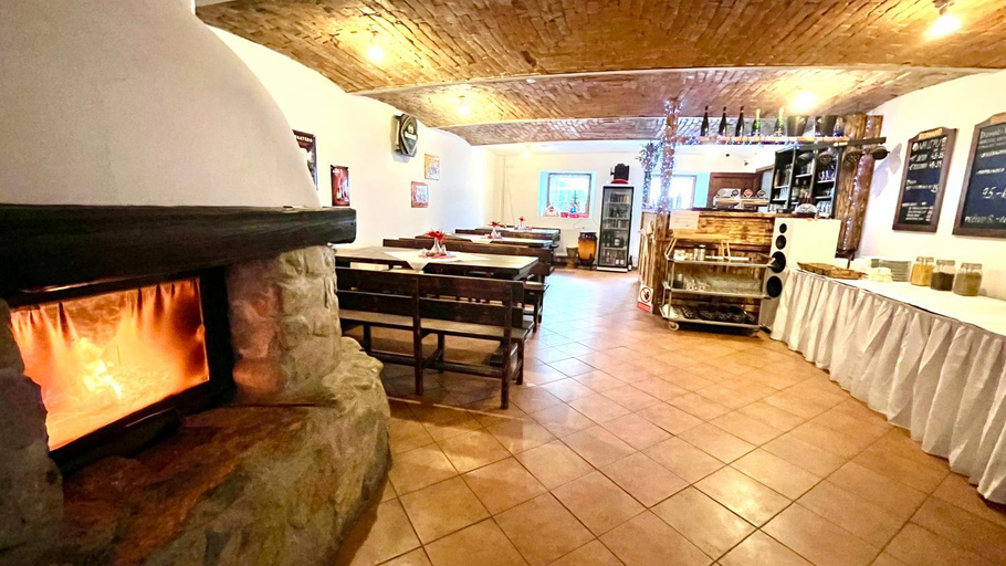 Food & Drinks 3, Penzion Dolni Morava, Ústí nad Orlicí