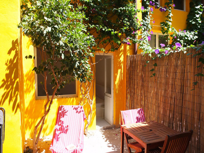 Others 3, La maison jaune, Hérault