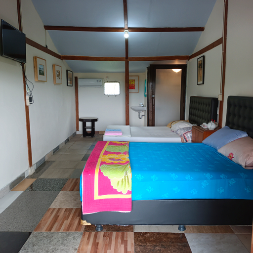 Bedroom 6