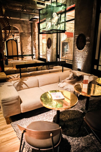 Public Area 4, La Folie Douce Hotel Chamonix - Hostel, Haute-Savoie