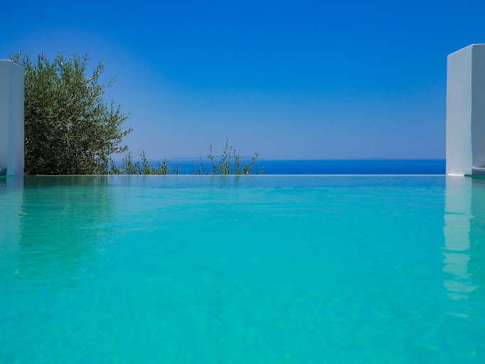 Others 4, Pyrgos Exclusive , Sea View & Private Pool, Crete