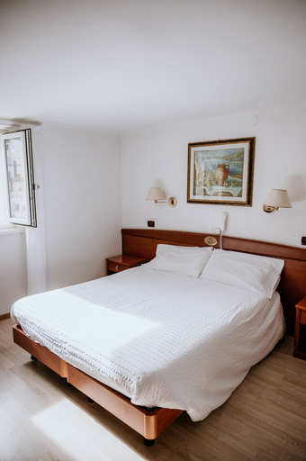 Bedroom 3, Hotel Garnì Venezia, Trento