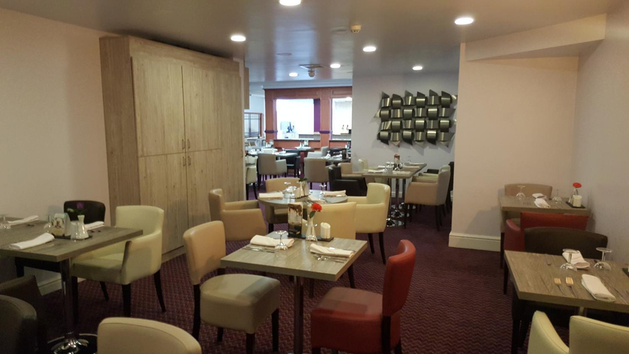 Food & Drinks 5, OYO Kegworth Hotel and Conference Centre, Leicestershire
