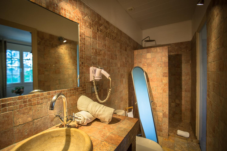 Bathroom 3, Le Plan B - Hotel 3 etoiles - Restaurant, Ardèche