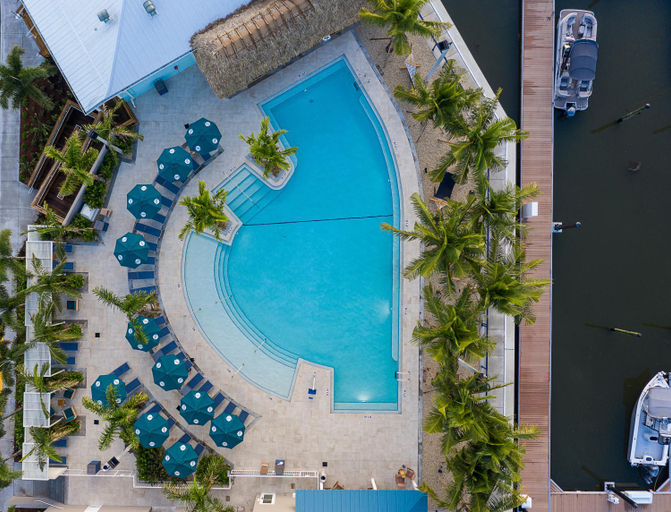 Sport & Beauty, Compass Hotel by Margaritaville Anna Maria Sound, Manatee