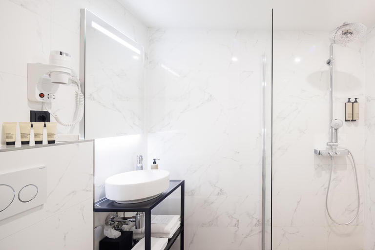 Bathroom 4, Huygens Place Amsterdam, Amsterdam