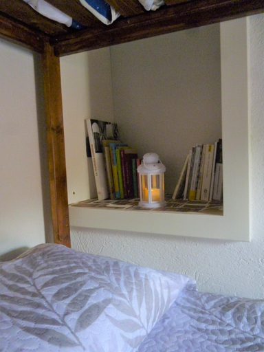 Others 3, L'Elefantino - Bed and Book, Cuneo
