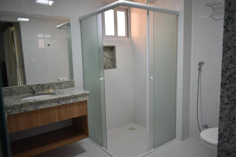 Bathroom 3, Piazza DiRoma Caldas Novas, Caldas Novas