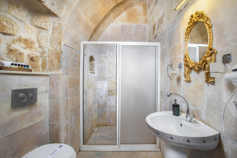 Bathroom 5, Romantic Cave Hotel, Ürgüp
