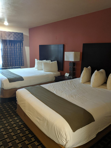 Bedroom 3, Executive Inn Woodward, Woodward