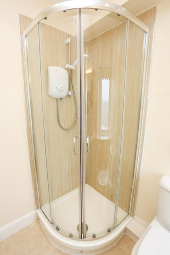 Bathroom 3, Riviera Guesthouse, North Yorkshire