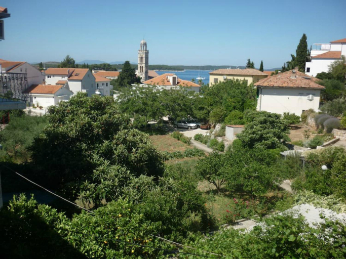 Others 3, Apartments Margita, Hvar