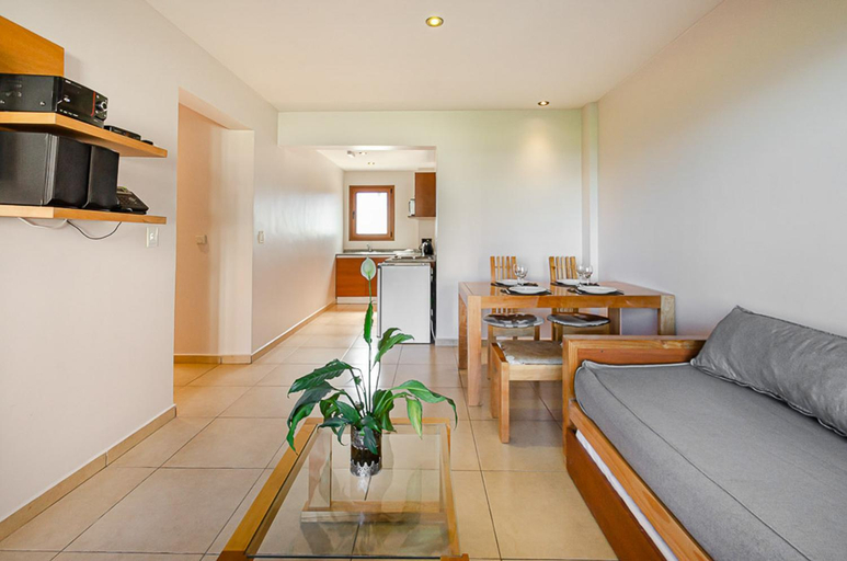 Others 5, Villa Huapi, Pilcaniyeu