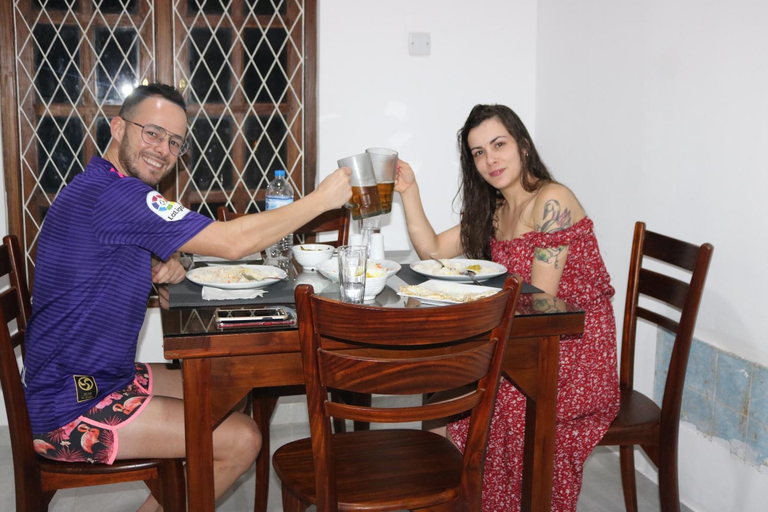 Food & Drinks 5, Divine Villa, N. Palatha Central
