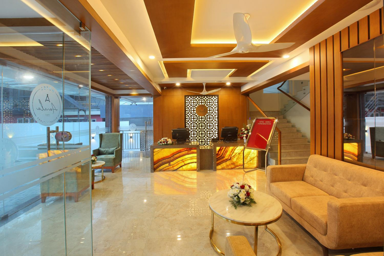 Public Area 2, HOTEL AMALA, Pathanamthitta