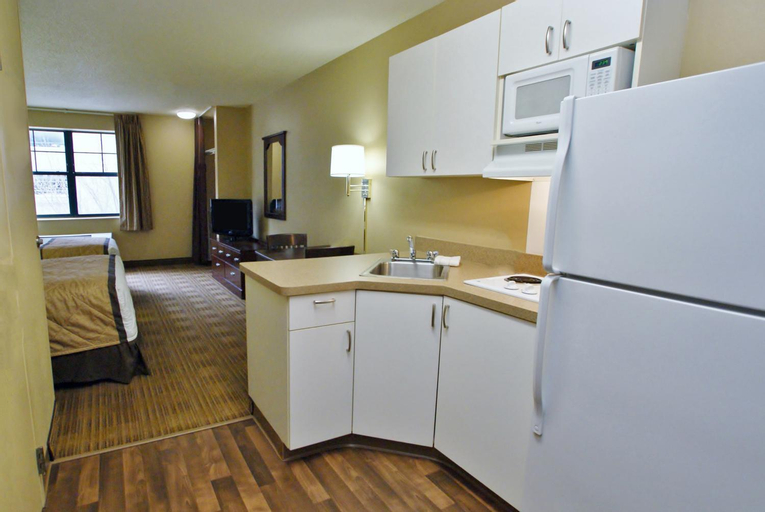 Dining Room 7