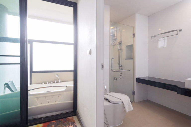 Bathroom 5, Romyen Garden Place, Muang Nakhon Ratchasima