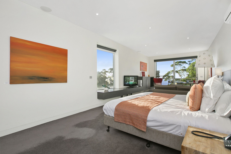 Bedroom 3, Georges Boutique Hotel and Culinary Retreat, Melbourne