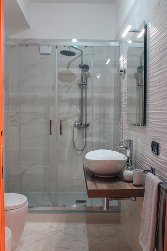 Bathroom 1, Magna Grecia B&B e Appartamenti, Reggio Di Calabria
