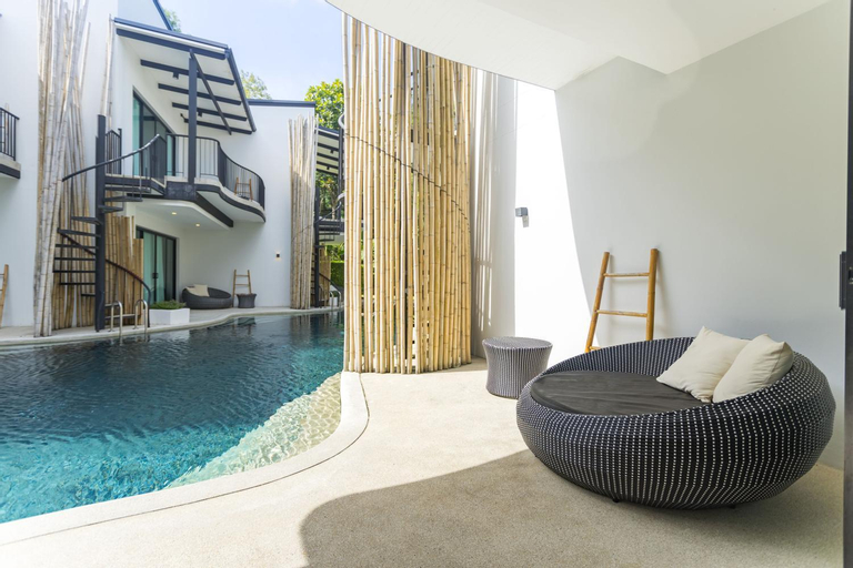 Swimming Pool 14