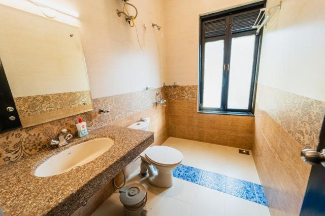 Bathroom 2, VILLA M - LAGOON 4 Calangute 3BHK Pool Facing, Breakfast Included, North Goa