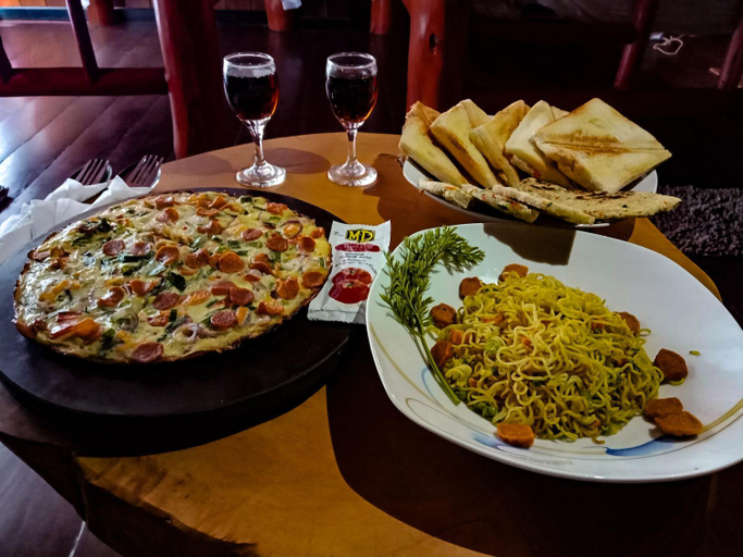 Food & Drinks 5, Chill Wood Resort, Ella