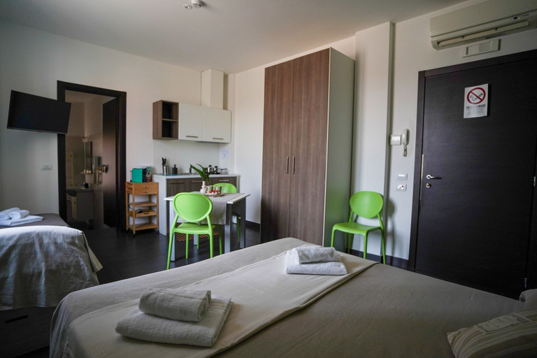 Bedroom 2, Bnbook Residence Matteotti, Novara