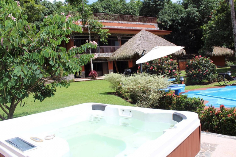 Sport & Beauty 2, Hotel Poza Blanca Lodge, Orotina