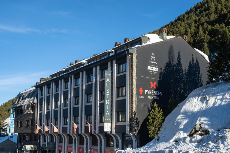 Exterior & Views 2, Hotel Austria