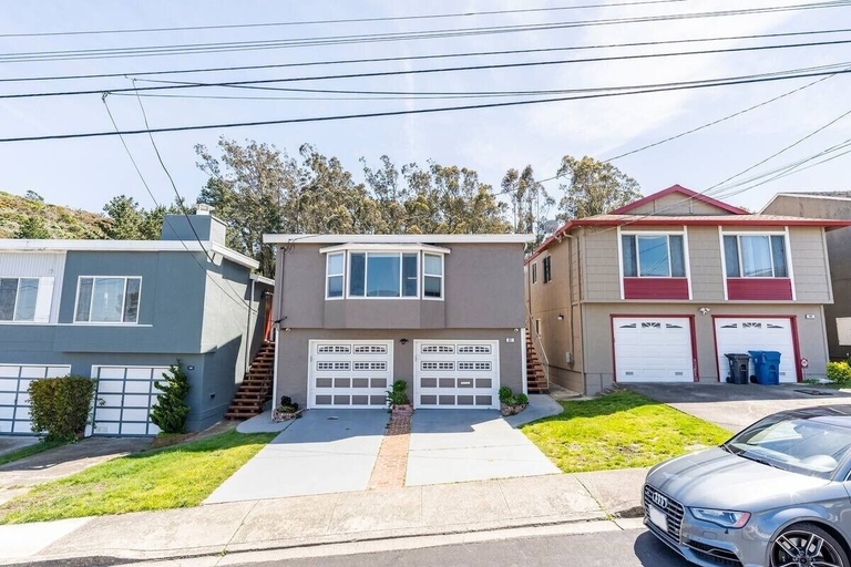 Exterior & Views, Lux Apartment on hill close to SF, San Mateo