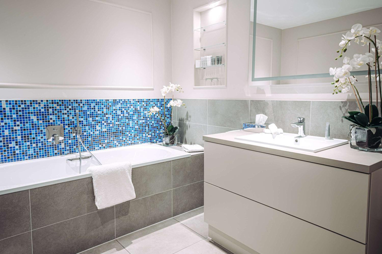 Bathroom 5, The Wellem Residences, Düsseldorf